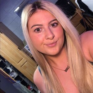 Meet your Posher, Aj